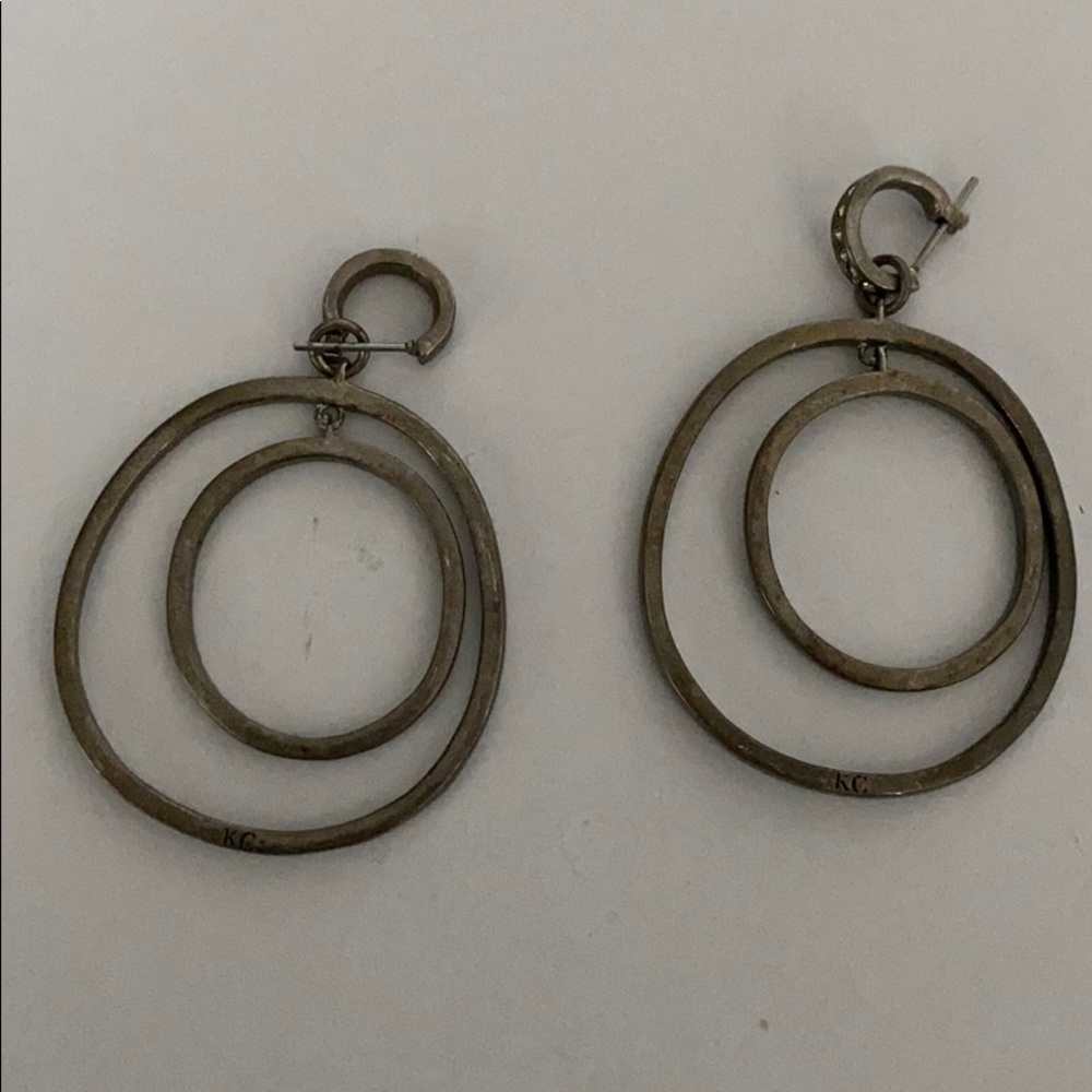 Crystal dangling earrings - Picture 3 of 3